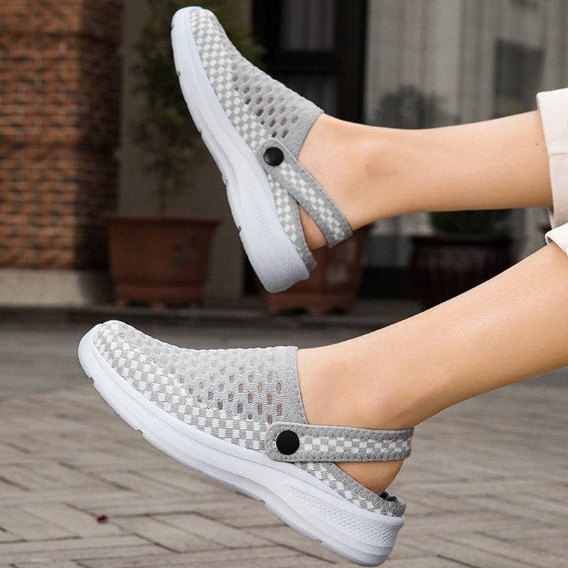 🔥Comfortable & Breathable Clogs