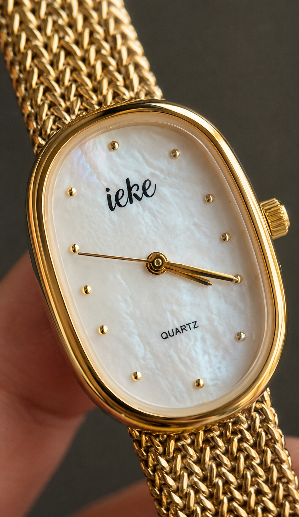IEKE Pearl Oval Gold Mesh Watch